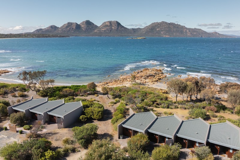 Edge of the Bay, Coles Bay - Coles Bay - Australia - booked ai