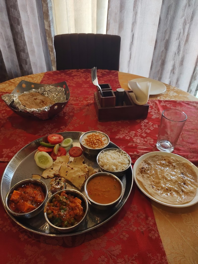 Heeralal’s Restaurant - Bikaner - India - booked ai