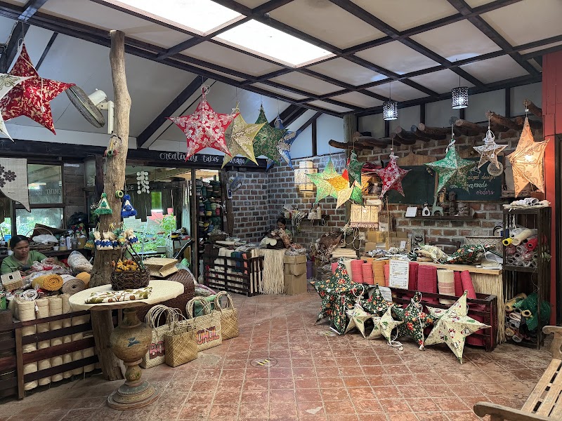 Bohol Bee Farm Restaurant - Dauis - Philippines - booked ai