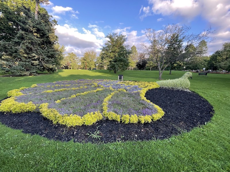 Glenhyrst Art Gallery of Brant - Brantford - Canada - booked ai