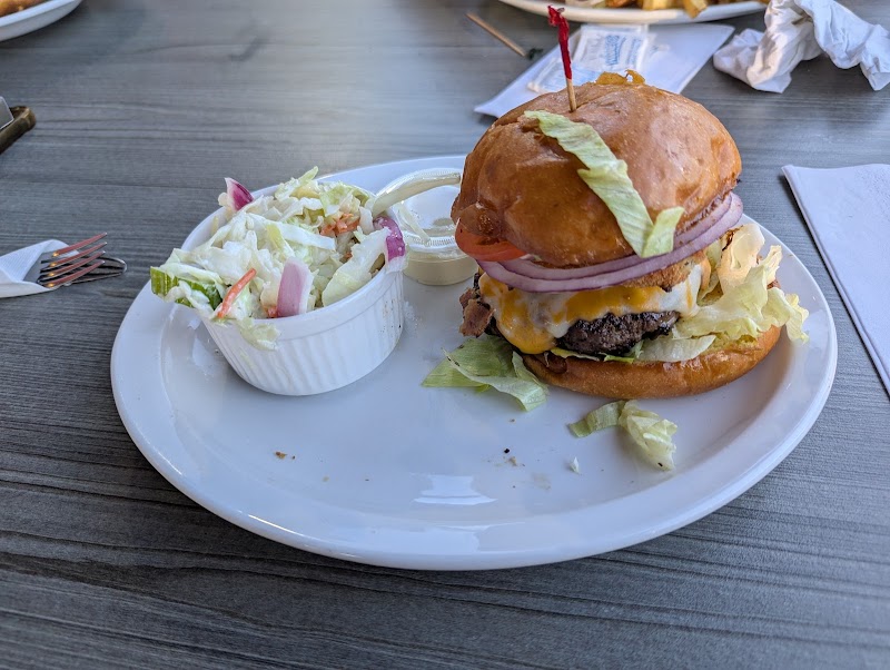 Zander's Fire Grill and Brew Lounge - Brantford - Canada - booked ai