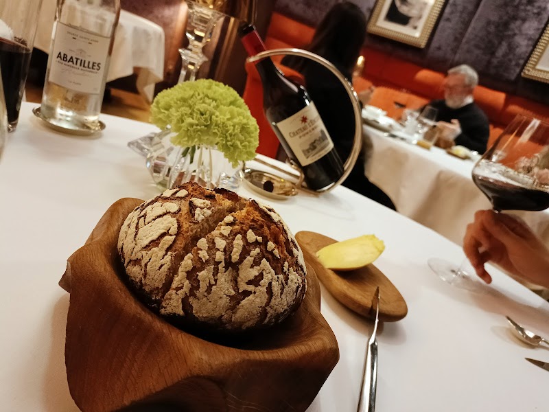 Le Pressoir d'Argent Gordon Ramsay - Bordeaux - France - booked ai