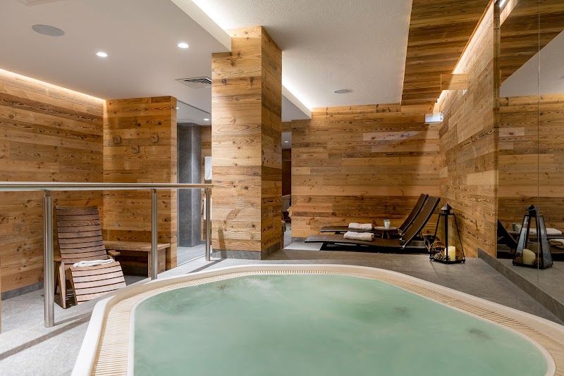 Hotel Baita dei Pini - Bormio - Italy - booked ai