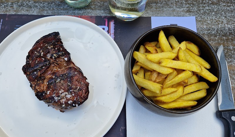 Restaurant Steakhouse zum Eidgenossen - Brig-Glis - Switzerland - booked ai