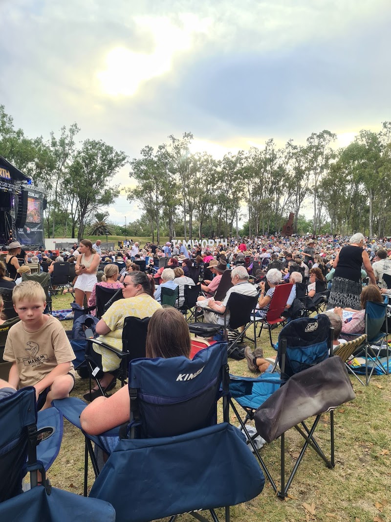 Bicentennial Park - Tamworth - Australia - booked ai