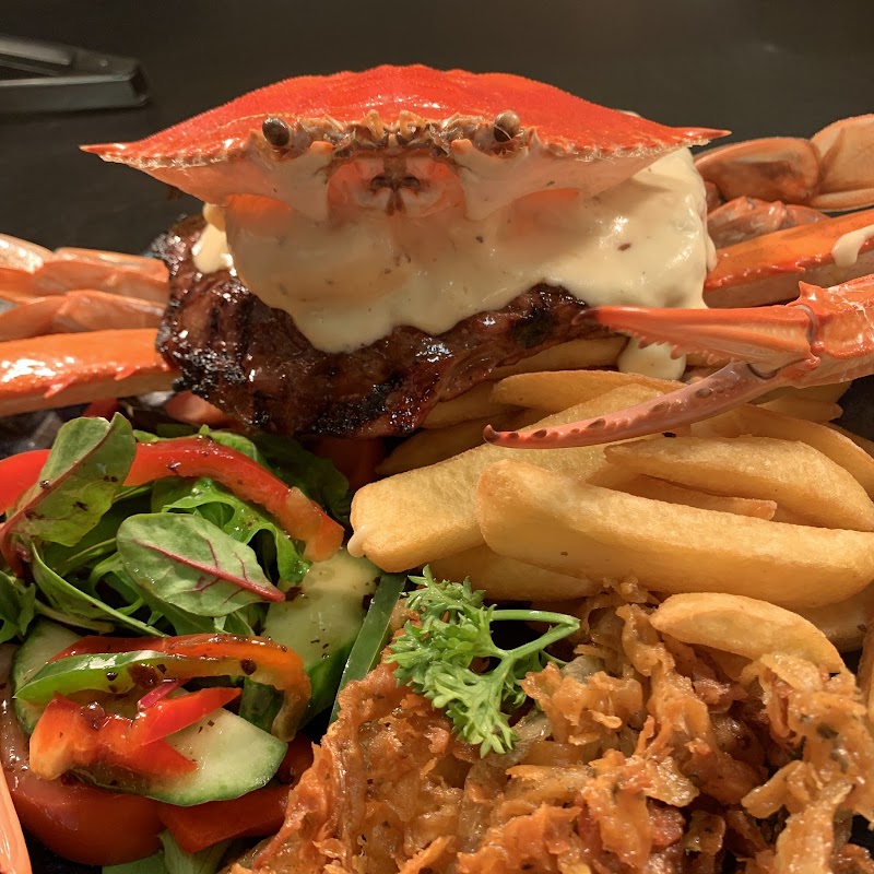 Safari Club Bar & Grill - Tamworth - Australia - booked ai