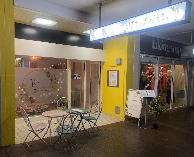 Vita Felice Cafe & Pasta Bar Dubbo - Dubbo - Australia - booked ai