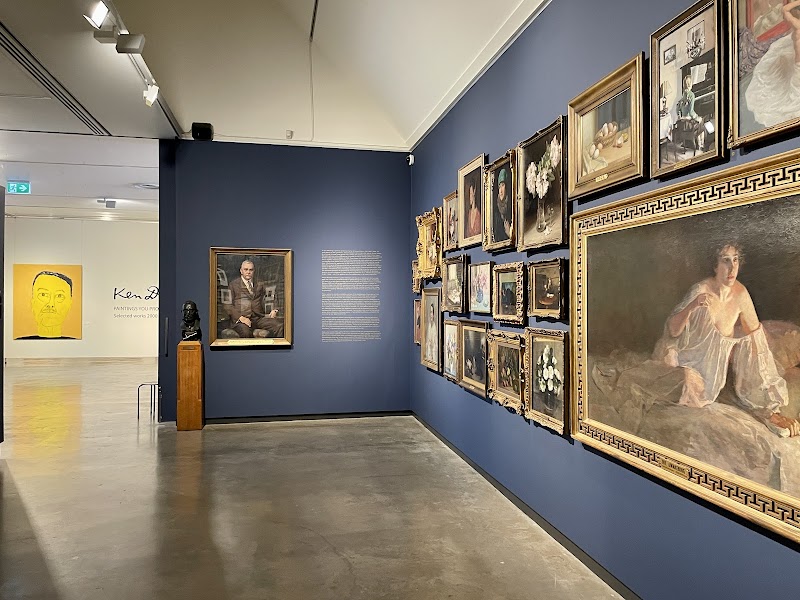 New England Regional Art Museum - Armidale - Australia - booked ai
