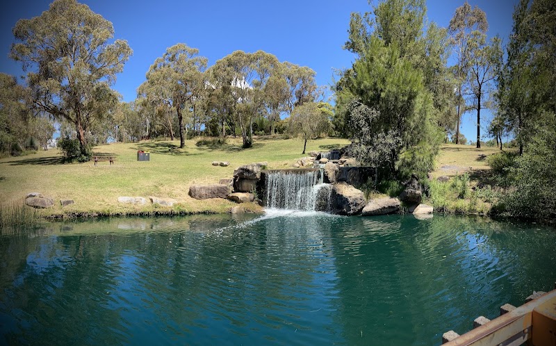 Armidale Bicentennial Arboretum - Armidale - Australia - booked ai