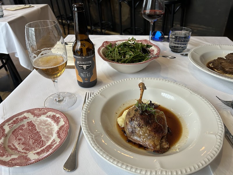 Mr Collins of Leura - Leura - Australia - booked ai