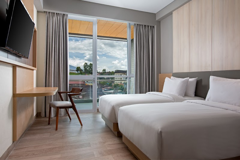 Hotel Santika Bukittinggi - Bukittinggi - Indonesia - booked ai