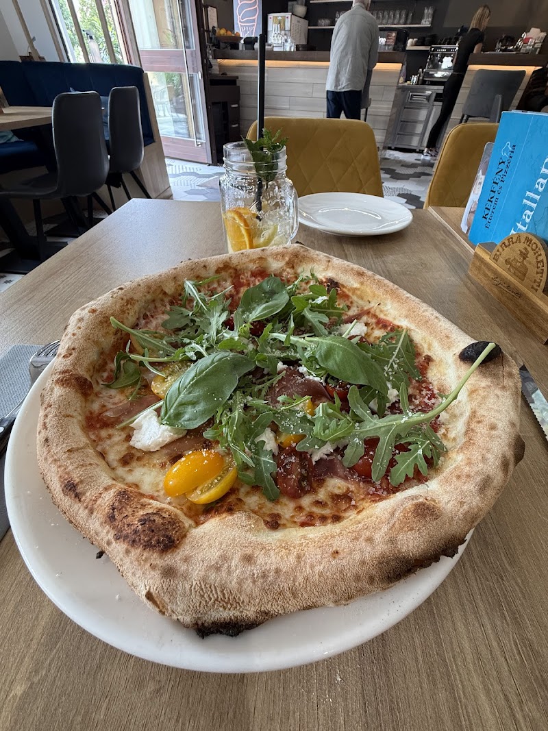 Kekfeny Etterem es Pizzeria - Kőszeg - Hungary - booked ai