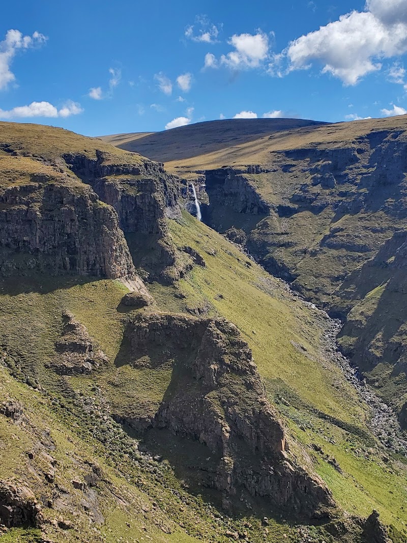Hiking in the Maloti Mountains - Leribe - Lesotho - booked ai