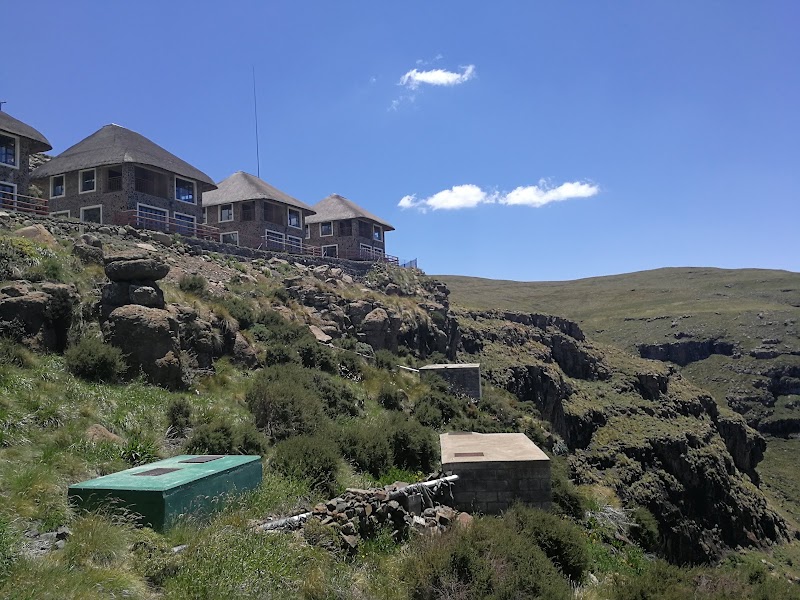 Hiking in the Maloti Mountains - Leribe - Lesotho - booked ai