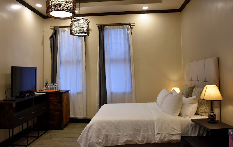 Five Volcanoes Hotel Butare - Ruhengeri - Rwanda - booked ai
