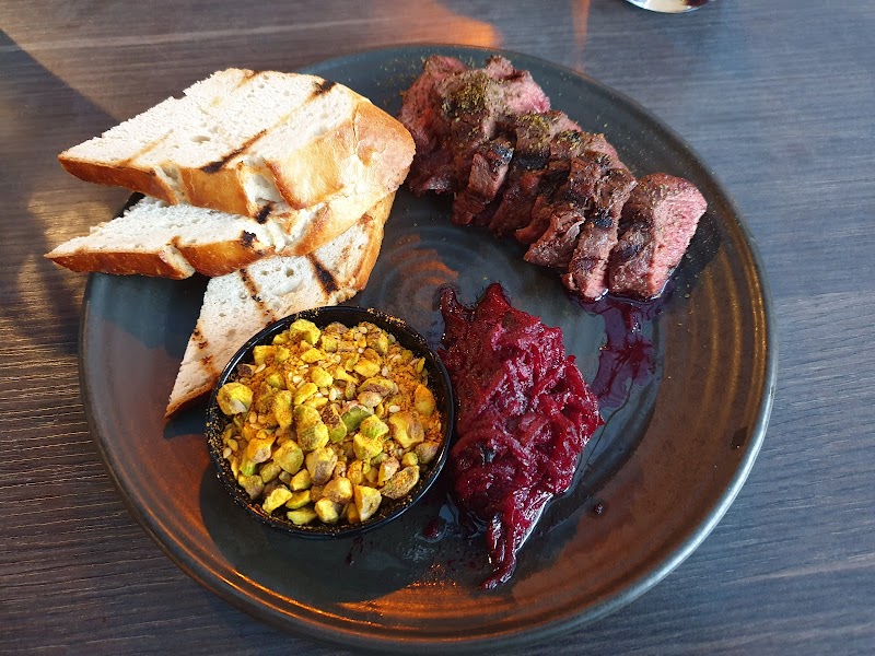 Halls Gap Hotel Restaurant - Halls Gap - Australia - booked ai