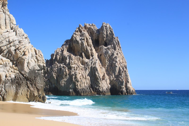 Snorkeling at Santa Maria Bay - Cabo San Lucas - Mexico - booked ai