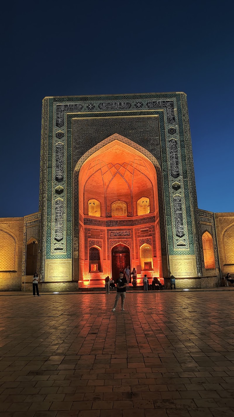 Visit the Po-i-Kalyan Complex - Buxoro - Uzbekistan - booked ai