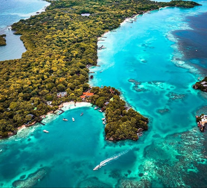 Take a Day Trip to the Rosario Islands - Cartagena - Colombia - booked ai