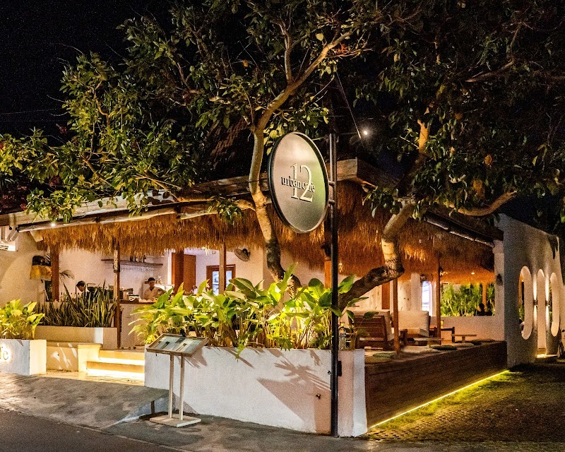 Exploring cafes and restaurants in Canggu - Canggu - Indonesia - booked ai