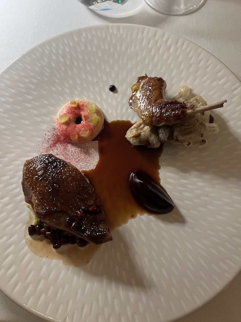 Restaurant Twenty Two - Cambridge - UK - booked ai
