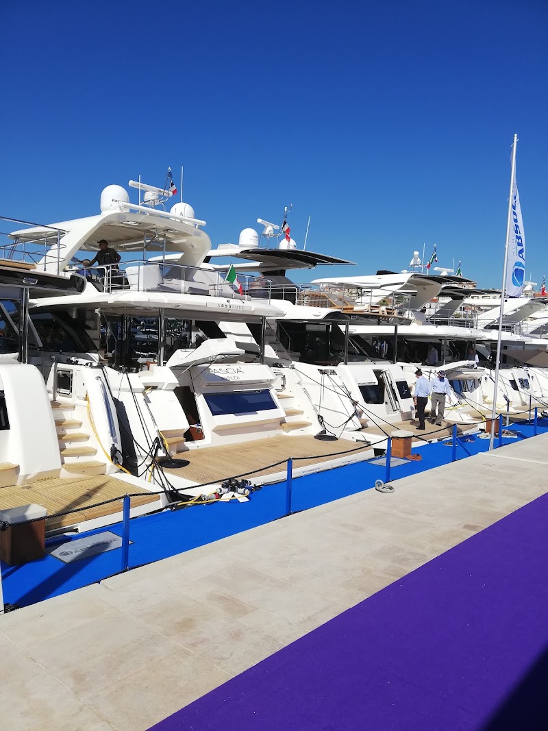 Cannes Yachting Festival - Cannes - France - booked ai