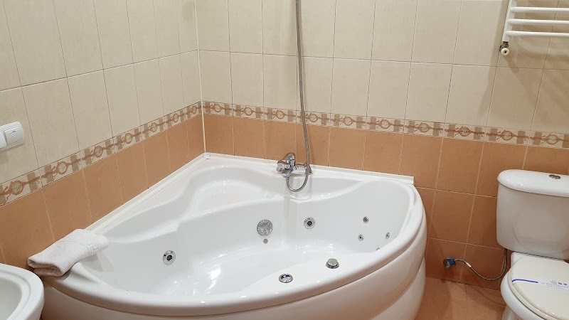 Magnat Lux Hotel - Chernivtsi - Ukraine - booked ai