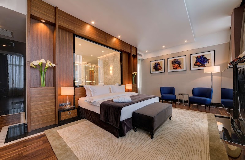 Radisson Blu Leogrand Hotel - Chișinău - Moldova - booked ai