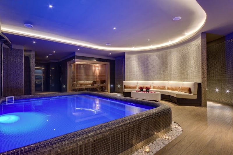 Radisson Blu Leogrand Hotel - Chișinău - Moldova - booked ai