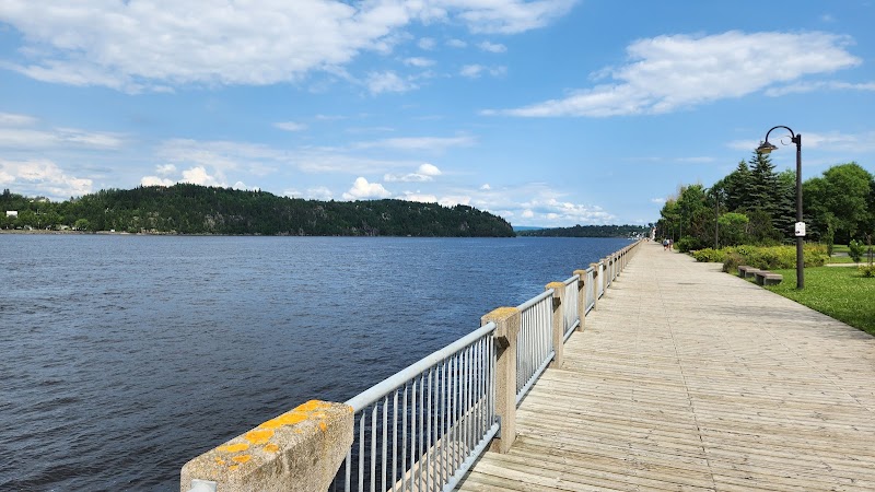 Zone Portuaire de Chicoutimi - Saguenay - Canada - booked ai