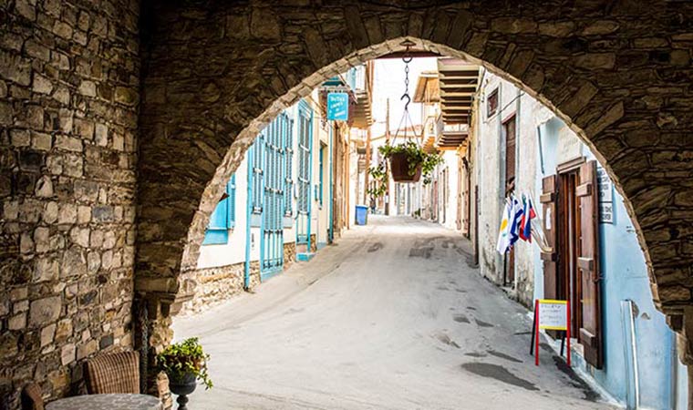 Lefkara Square - Pano Lefkara - Cyprus - booked ai