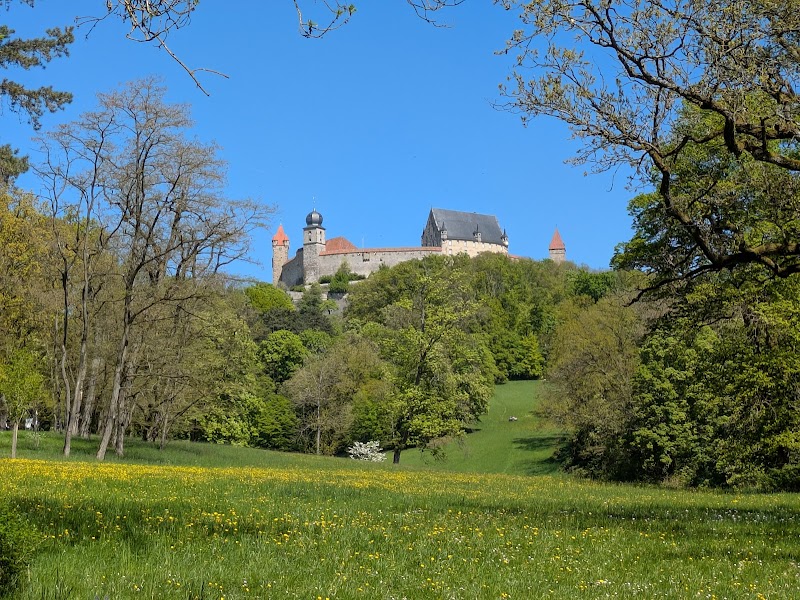 Stroll through Hofgarten Coburg - Coburg - Germany - booked ai