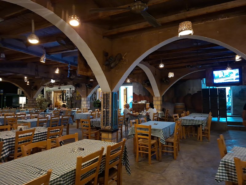 Costaris Restaurant - Deryneia - Cyprus - booked ai