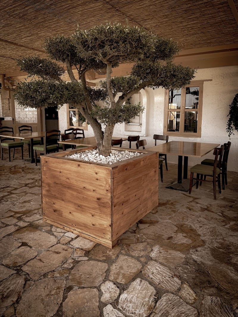 To Liodentro - Deryneia - Cyprus - booked ai