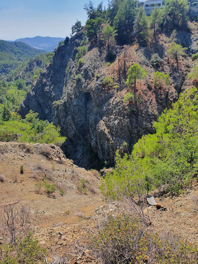 Millomeris Waterfall - Pano Platres - Cyprus - booked ai