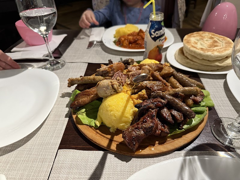 Casa Ghincea - Craiova - Romania - booked ai