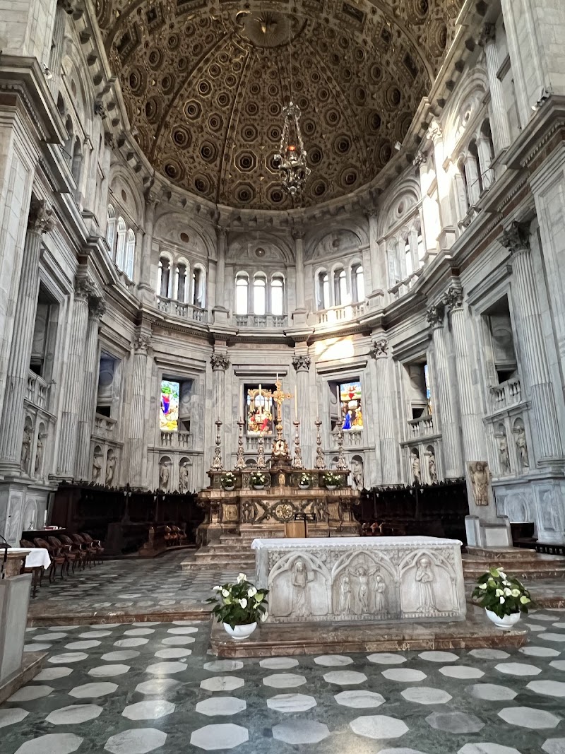 Explore the Como Cathedral (Duomo di Como) - Como - Italy - booked ai