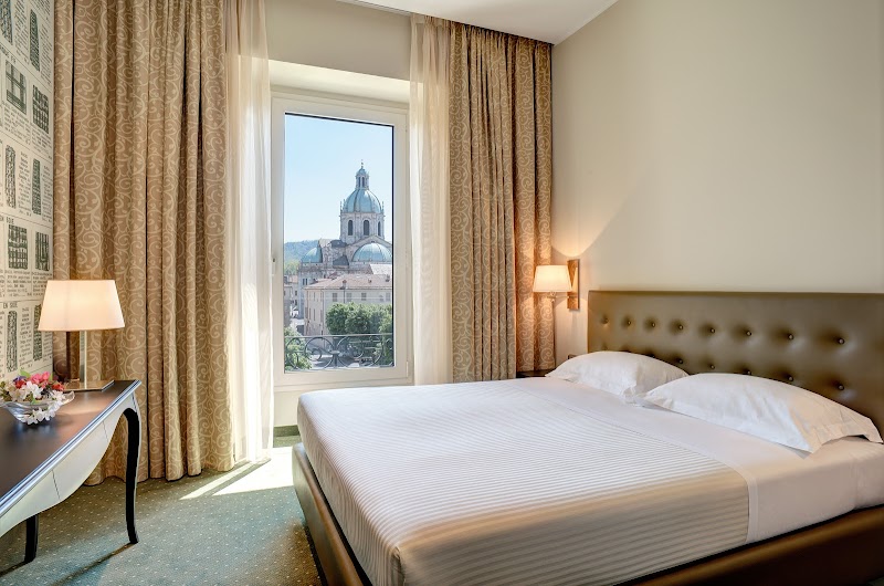 Palace Hotel - Como - Italy - booked ai