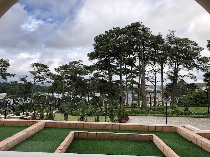 Dalat Palace Heritage Hotel - Đà Lạt - Vietnam - booked ai