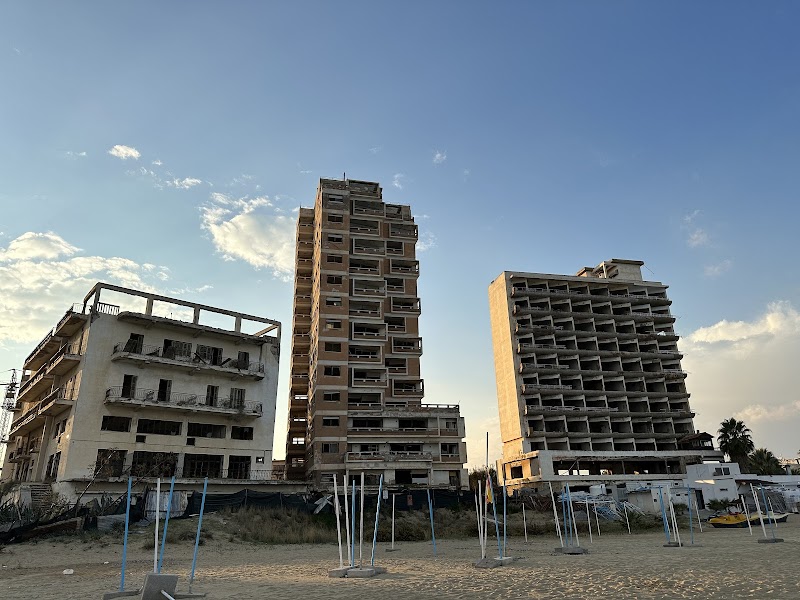 Ghost Town Palm Beach - Gazimağusa - Cyprus - booked ai