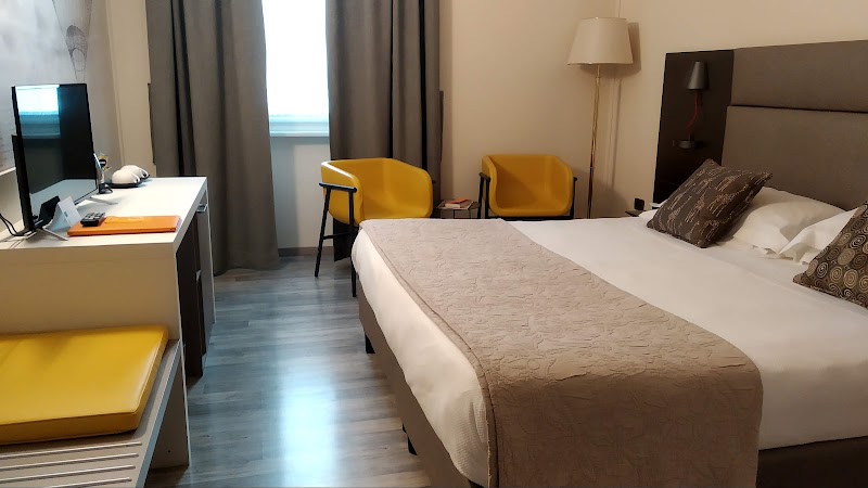 Hotel Palazzo Lovera - Cuneo - Italy - booked ai