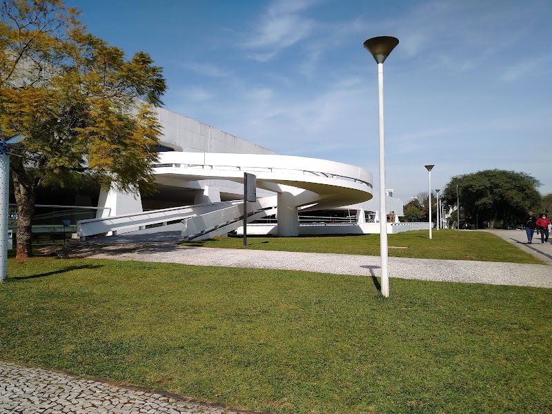 Explore the Oscar Niemeyer Museum - Curitiba - Brazil - booked ai