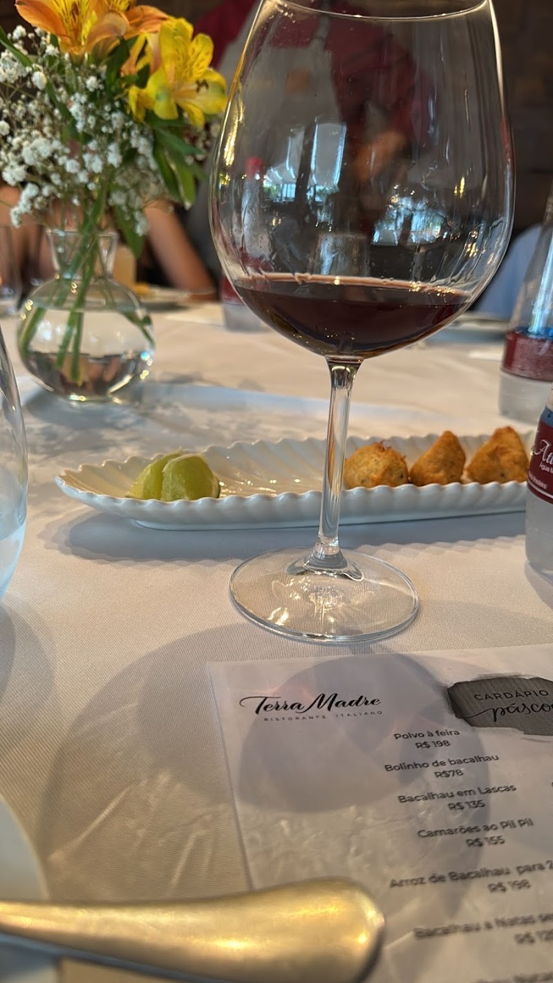 Terra Madre Ristorante - Curitiba - Brazil - booked ai