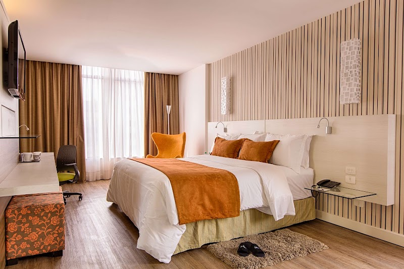 Radisson Hotel Curitiba - Curitiba - Brazil - booked ai