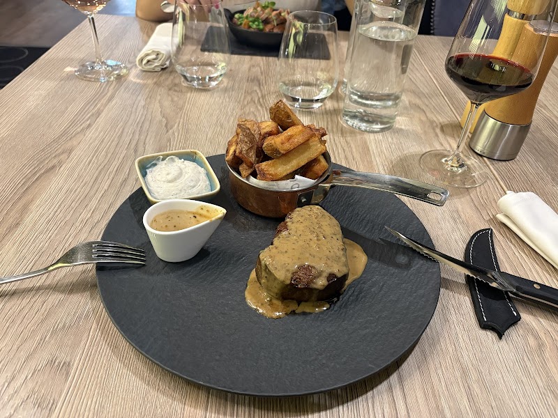 Ikon Restaurant - Debrecen - Hungary - booked ai