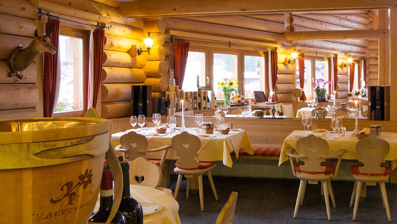 Restaurant Alpenhof - Davos Platz - Switzerland - booked ai