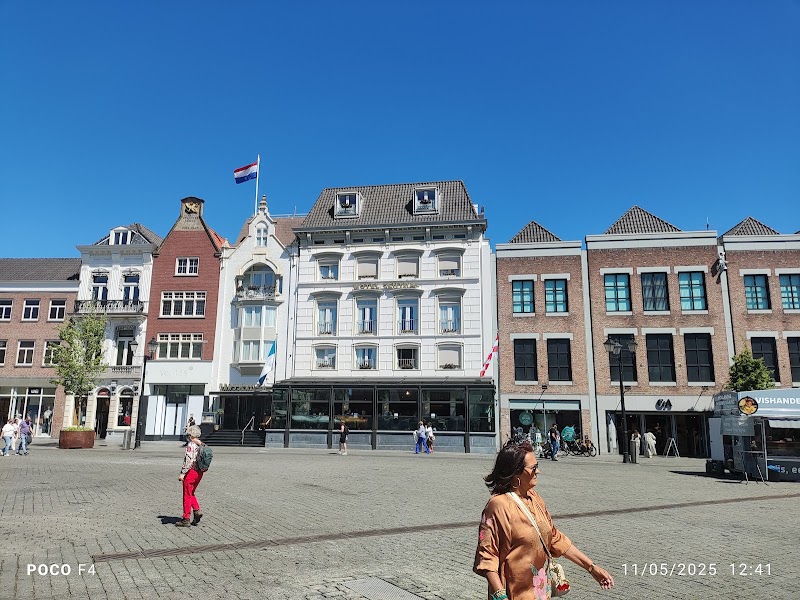 Brasserie Cé - 's-Hertogenbosch - Netherlands - booked ai