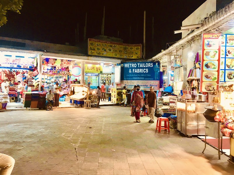 Shop and eat at New Market - Dhaka - Bangladesh - booked ai