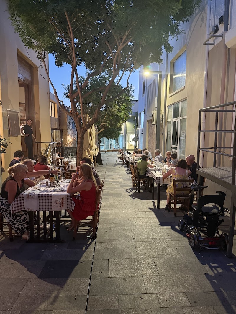 Laona Restaurant - Pafos - Cyprus - booked ai