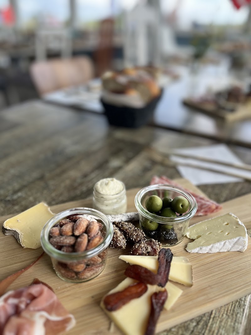 Cafe Sylten - Dragør - Denmark - booked ai